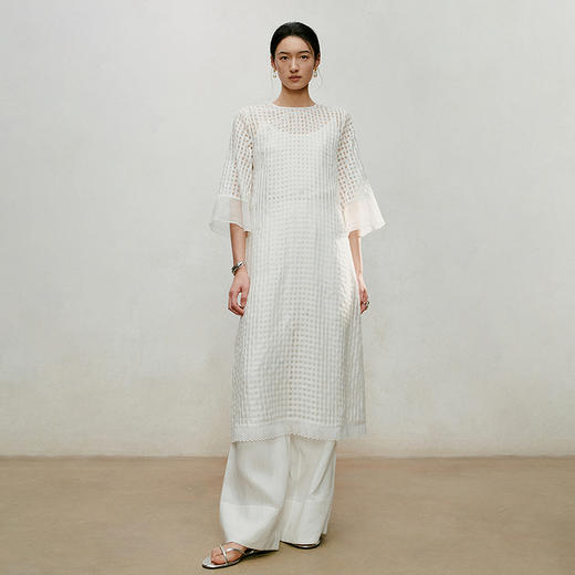 【林栖设计小店】手工钉花|米白格纹绣花优雅百搭2026夏新款连衣裙两件套1962193 商品图4