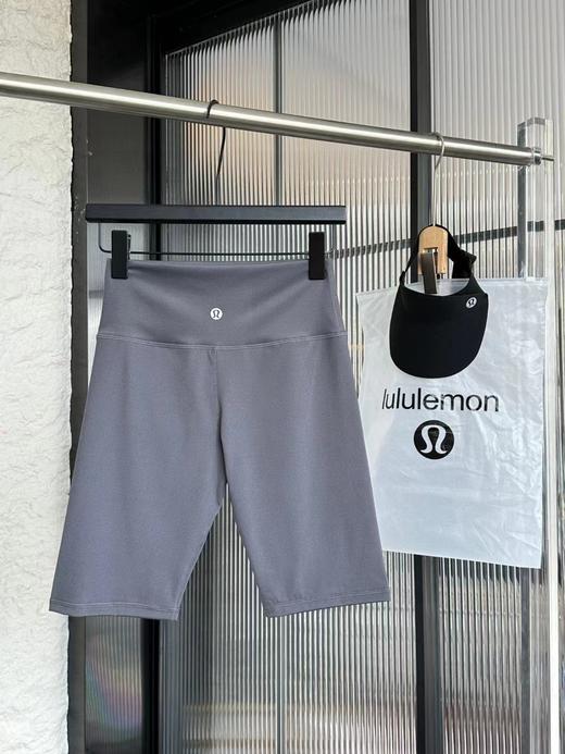 F032769女款纯色春夏季轻薄款柔软亲肤瑜伽五分短裤 商品图9