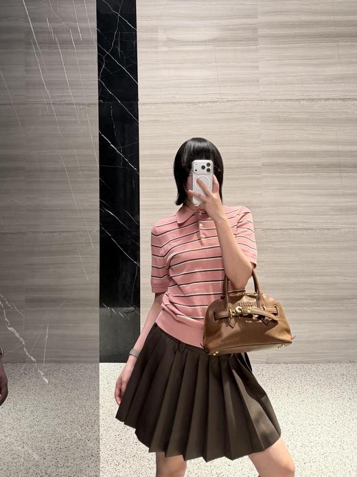Miu* 26Ss春夏新款 撞色条纹棉质Polo短袖针织衫（MM） 商品图1