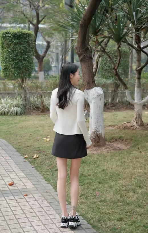 F032707夏季新款户外运动时尚百搭防泼水简约时尚短裙 商品图9