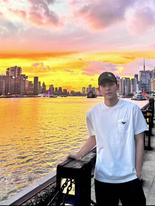 F032737夏季新款双纱精梳棉口袋三角钢标标识圆领短袖T恤 商品图4