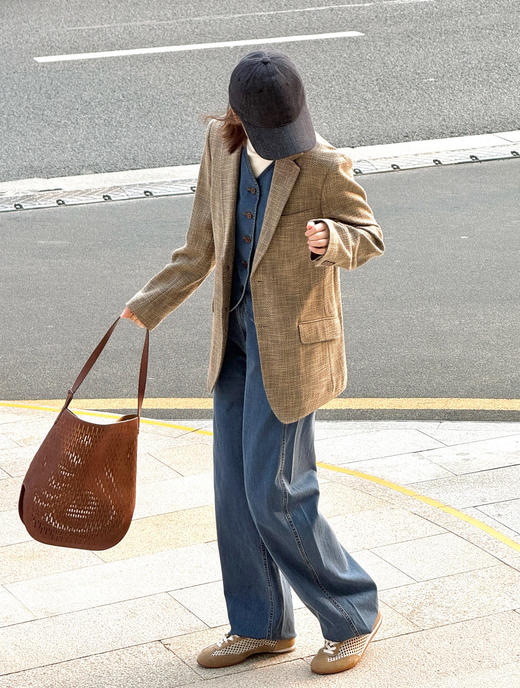 lclcLE之禾女装26早春新款棉弹牛仔直筒裤 商品图0