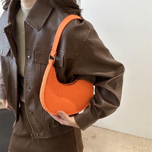 【舒适手提！顺滑拉链】纯色气质女士包潮流韩版秋冬新款石头纹腋下包休闲单肩手拎包。xa 商品图2