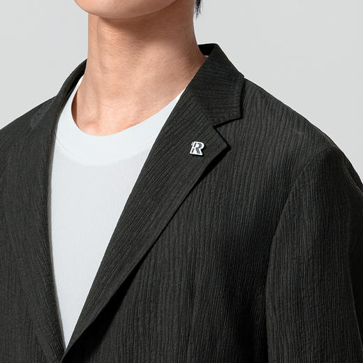 【9.5折】5楼威可多黑色莱赛尔休闲西服VRS26110717吊牌价1980活动价1881 商品图3