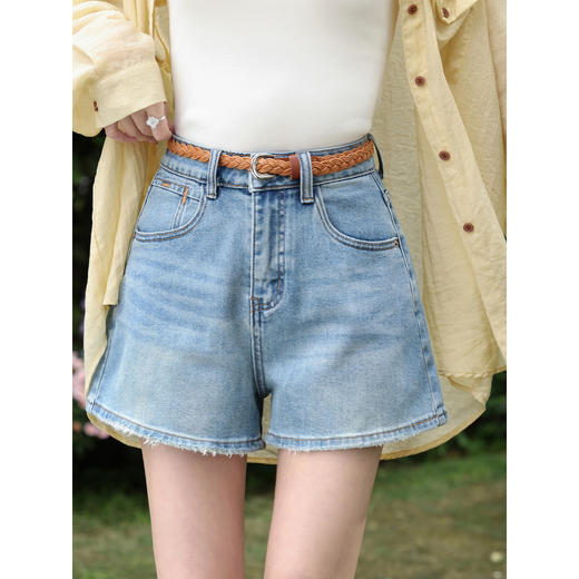 鹿向南【0331/20:00新品前1小时7折限量100件】蓝色A字牛仔短裤 商品图0