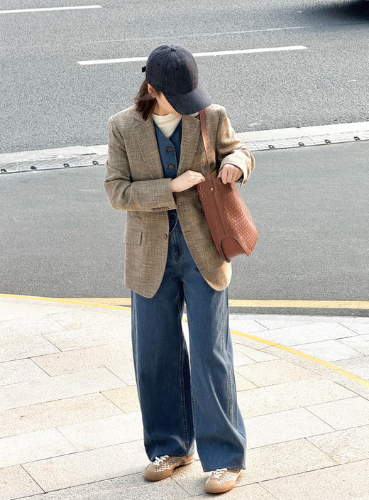 lclcLE之禾女装26早春新款棉弹牛仔直筒裤 商品图1