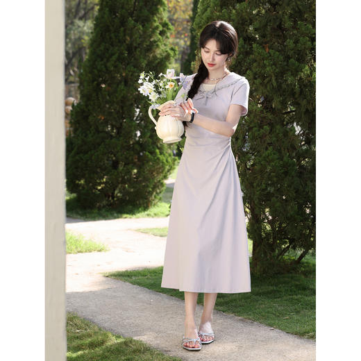 鹿向南「妍曲芙音」法式温柔灰紫色连衣裙女夏季新款收腰显瘦长裙 商品图2
