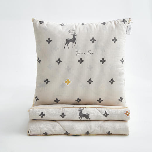 南方生活奶油泡芙二合一抱枕被-北欧鹿（40*40打开100*150cm） 商品图1