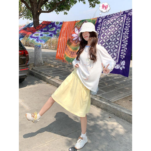 <曾小咸推荐>多巴胺彩色印花宽松长袖T恤【预售7-15天发货】 商品图4