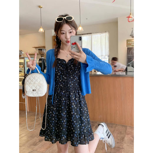 <曾小咸推荐>温柔小碎花吊带连衣裙短款【预售7-15天发货】 商品图0