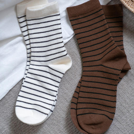 靴下物咖灰色系巴恩风条纹中筒袜子女春秋美拉德保暖堆堆袜配勃肯 商品图3