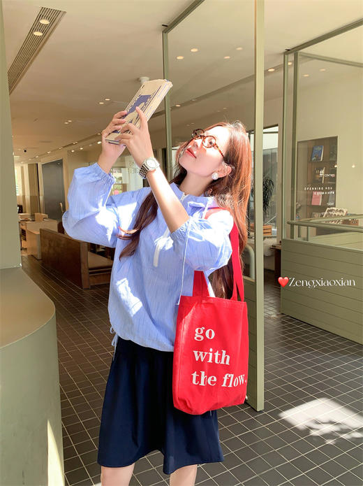 <曾小咸推荐>现货秒杀！微信超特价！连帽套头条纹长袖外套 日常219.99 立减120 秒杀99.99！ 商品图1