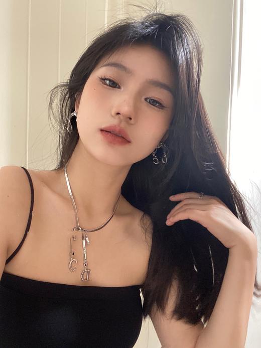 Dior 蝴蝶结耳钉（XTY） 商品图3