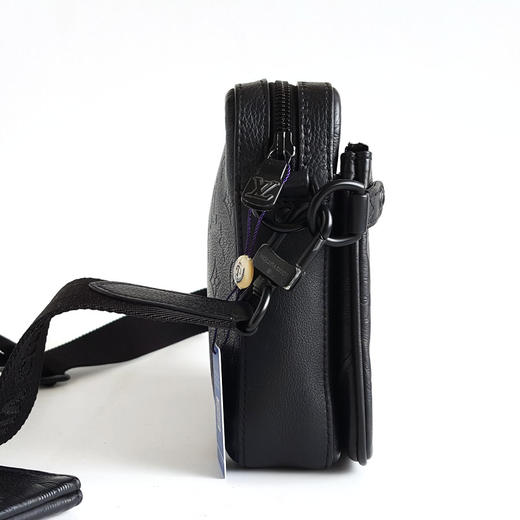 【98新闲置】LV路易威登TRIO邮差包M46602黑色全皮压花三合一TRIO邮差包斜挎包男士260326NJT37 商品图3