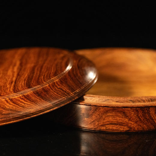 黄花梨一木整挖盖盒 商品图3