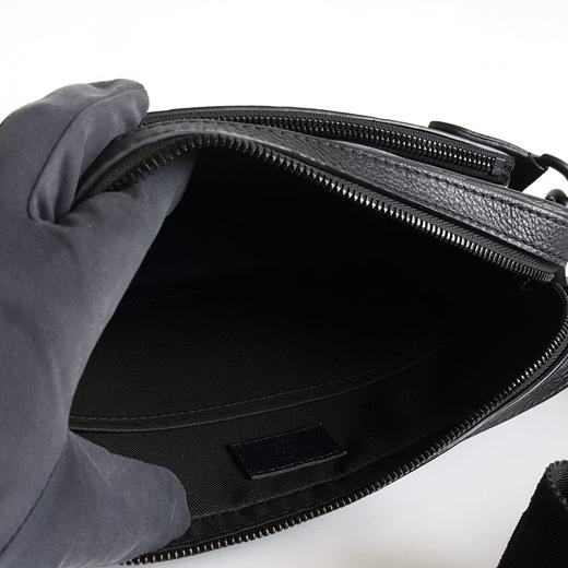 【98新闲置】LV路易威登TRIO邮差包M46602黑色全皮压花三合一TRIO邮差包斜挎包男士260326NJT37 商品图8