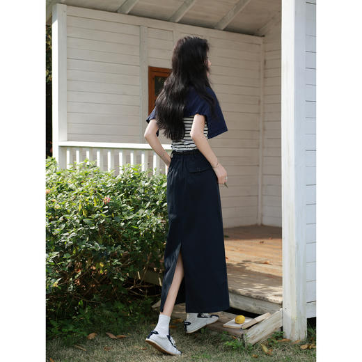 鹿向南【0331/20:00新品前1小时7折限量100件】复古藏蓝色半身裙 商品图3