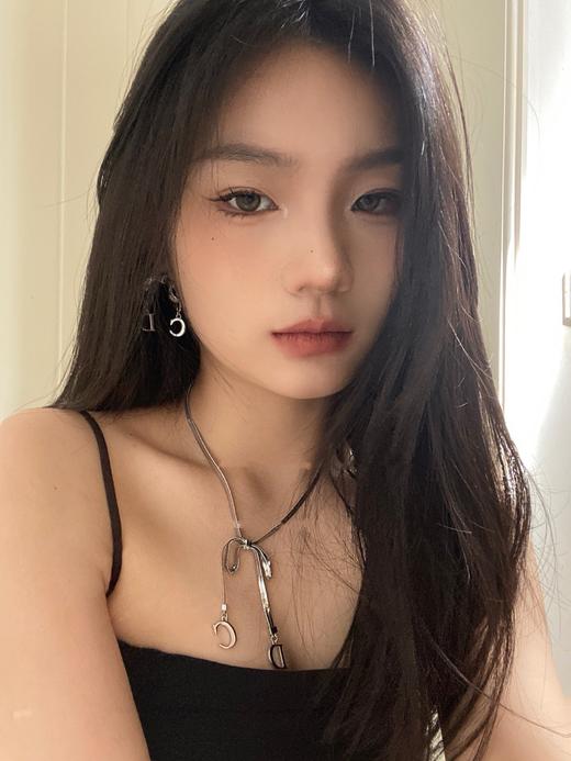 Dior 蝴蝶结耳钉（XTY） 商品图2