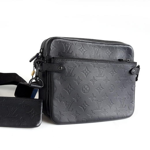 【98新闲置】LV路易威登TRIO邮差包M46602黑色全皮压花三合一TRIO邮差包斜挎包男士260326NJT37 商品图2