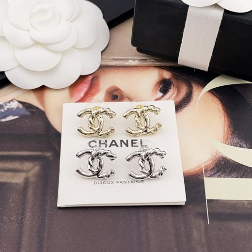 香奈儿 单缠c耳钉 两色（XTY） 商品图3