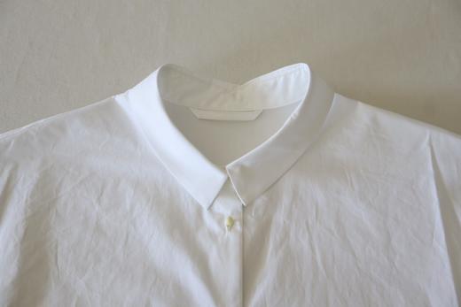 Atelier d'antan 轻盈易搭贝壳纽扣短袖衬衫 商品图1