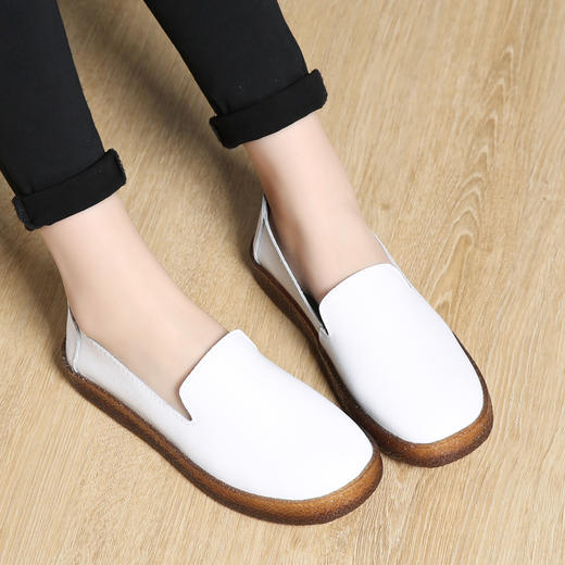 春季真皮圆头平底休闲女士舒适单鞋202 商品图1