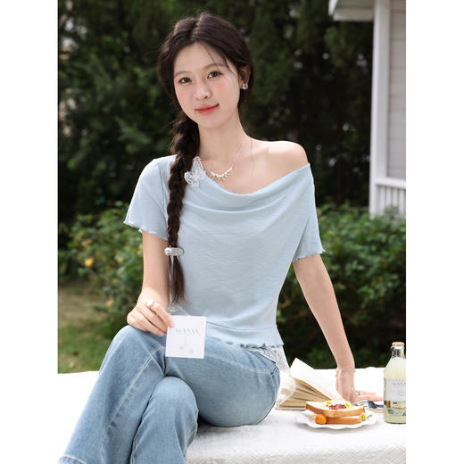 鹿向南【0330/20:00新品前一小时7折限量100件】浅蓝色T恤 商品图4