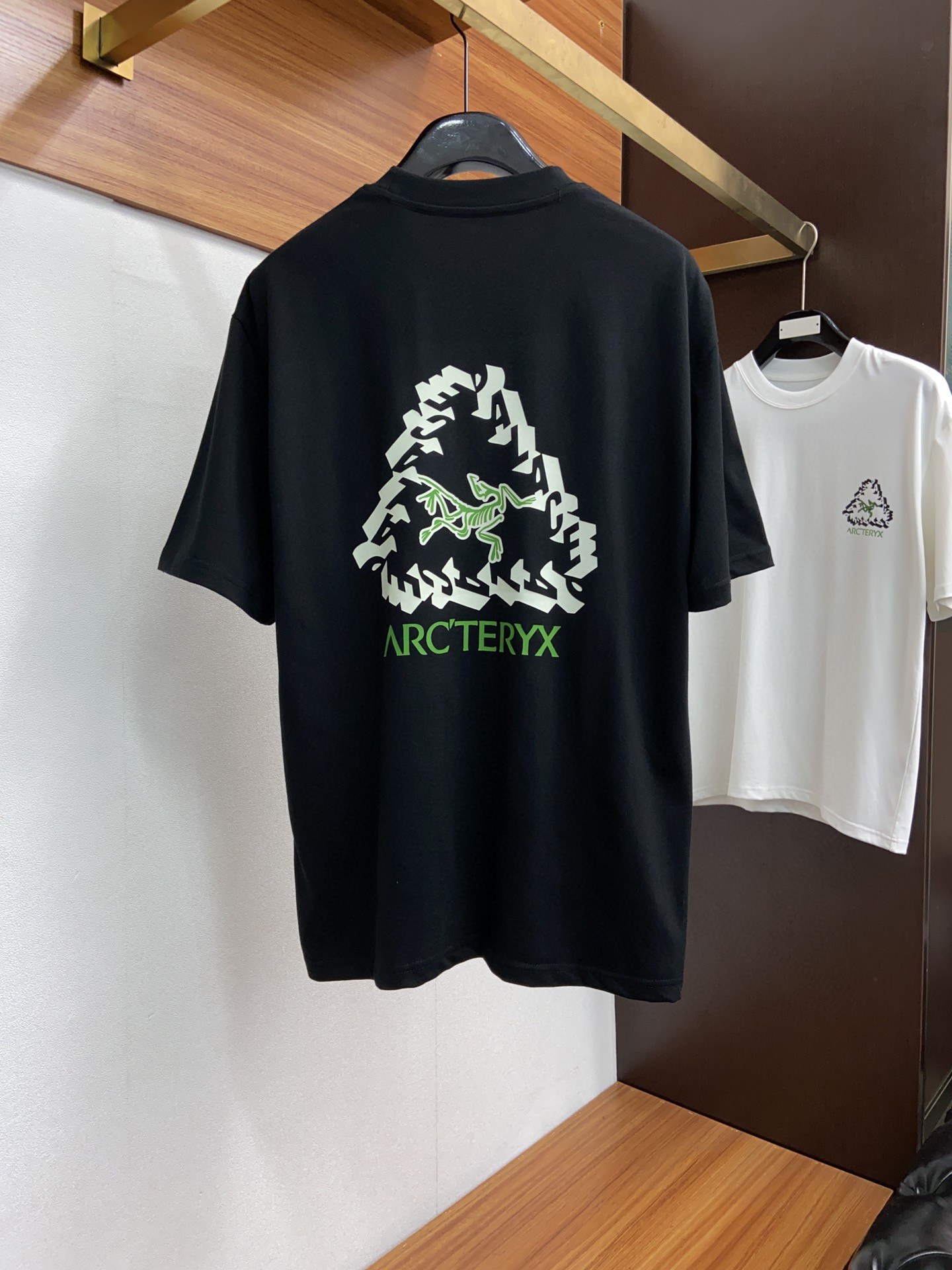 特价！休闲款情侣款男女同款 ，棉质短袖T恤