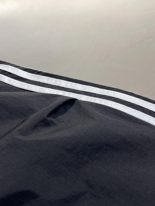 自留。Adi三叶草男女款梭织伞兵运动裤～时髦“万金油”穿搭（售后时间：签收3天内，不合适及时申请） 商品图12