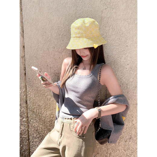 <曾小咸推荐>3.31现货秒杀 ！微信超特价！韩系爱心针织开衫+花边背心两件套 日常229.99 立减130 秒杀99.99！！ 商品图2