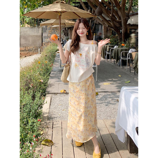 <曾小咸推荐>斜肩印花薄款罩衫T恤短袖【预售7-15天发货】 商品图4