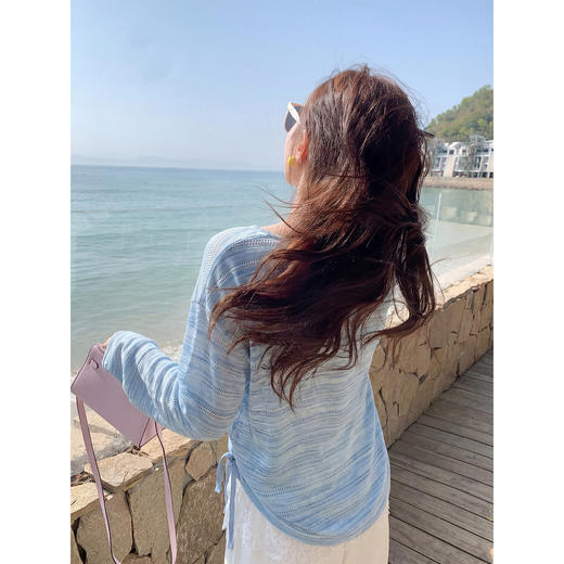 <曾小咸推荐>彩色纽扣长袖防晒T恤罩衫【预售7-15天发货】 商品图4