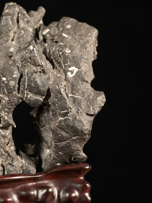 黑太湖文房赏石（红木座） 商品图2