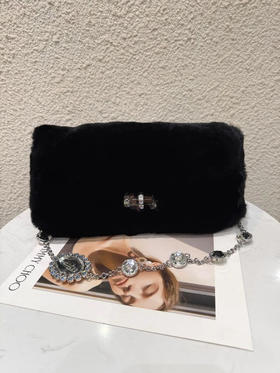 缪缪 黑色 银扣 宝石 兔毛 单肩包