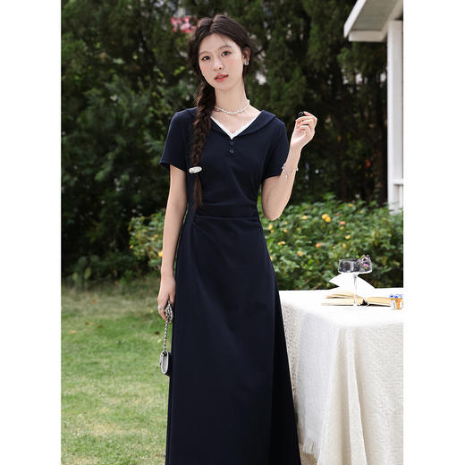 鹿向南【0330/20:00新品前一小时7折限量100件】藏蓝色连衣裙 商品图2