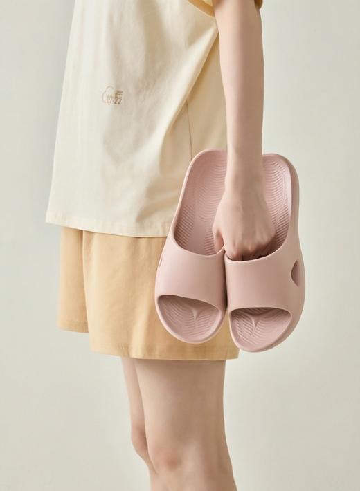 加入2双拖鞋到购物车，第二件0元（单拍不发！）【沐初良品 情侣家居拖鞋】35码-44码可穿，男女同款，符合人体工学的设计，缓解站立疲劳，加宽鞋面！ 商品图2