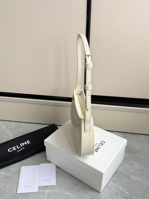 赛琳  米白色Tilly腋下包 金扣（LZ） 商品图3