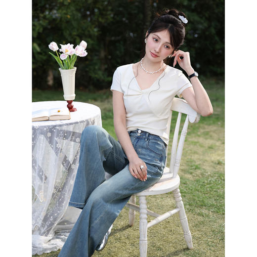 鹿向南【0330/20:00新品前一小时7折限量100件】蓝色牛仔裤 商品图4