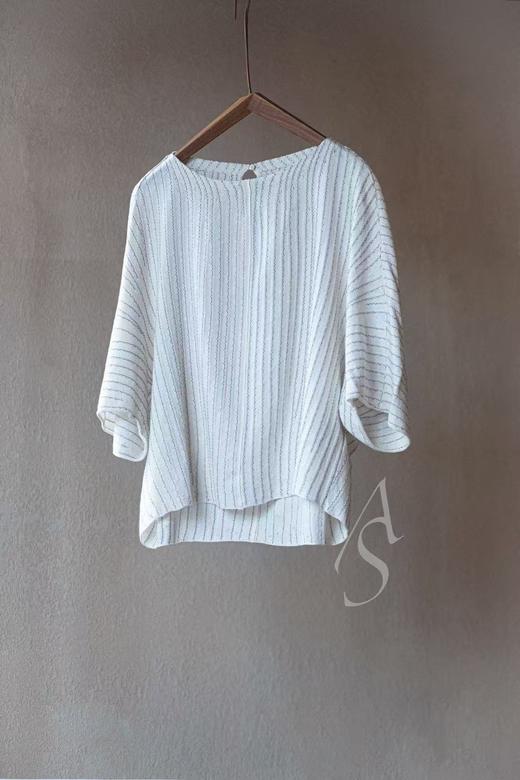 Boboutic 26SS 白蓝条纹丝棉麻针织轻盈上衣 商品图8