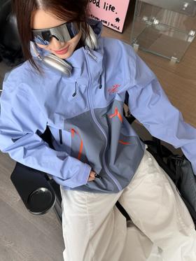 Arcteryx 始祖鸟 Beta SL冲锋衣