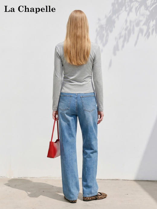 天猫同步【舒适有型~】拉夏贝尔/La Chapelle五色净版圆领贝壳扣下摆交叉通勤设计长袖T显瘦打底衫 商品图4