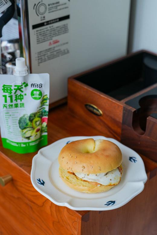 应季而食~赠【芒果乳酪贝果 】🈵68 元即送「芒果奶酪贝果」1 个 （多买多送，赠品可叠加，无上限～） 生态果园芒果一口入夏！无添加纯乳酪，天然纯粹，好吃又安心！ 商品图1