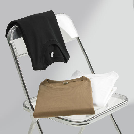 【门店同款】MAXNEW极简风黑色长袖T恤男宽松圆领打底衫纯色上衣 商品图4