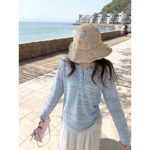 <曾小咸推荐>彩色纽扣长袖防晒T恤罩衫【预售7-15天发货】 商品图2