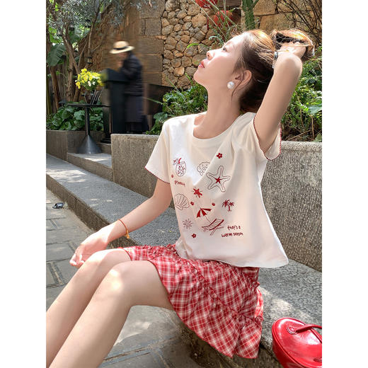 <曾小咸推荐>甜美风字母印花圆领短袖T恤【预售7-15天发货】 商品图2