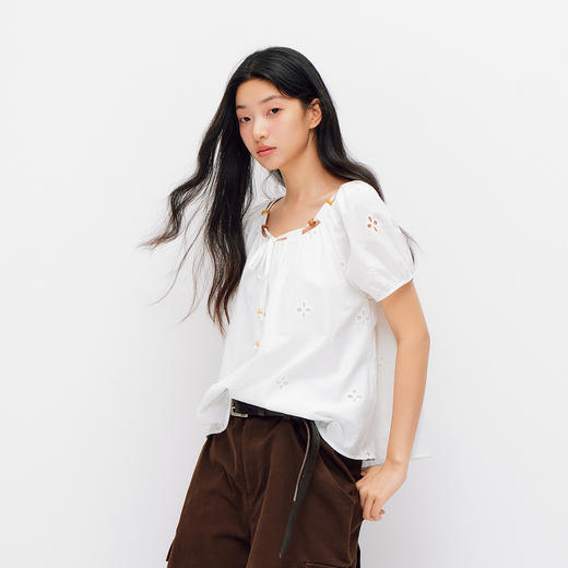 森马短袖衬衫女夏季短款串珠方领泡泡袖白色2026新款法式可爱上衣 商品图2