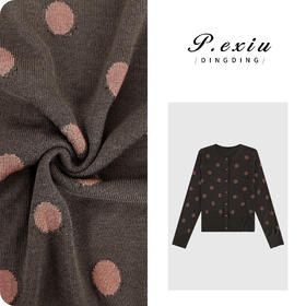 04-1潘依绣丁丁宠粉【咖啡焦糖】羊毛天丝波点提花时髦减龄针织开衫ZZ0955