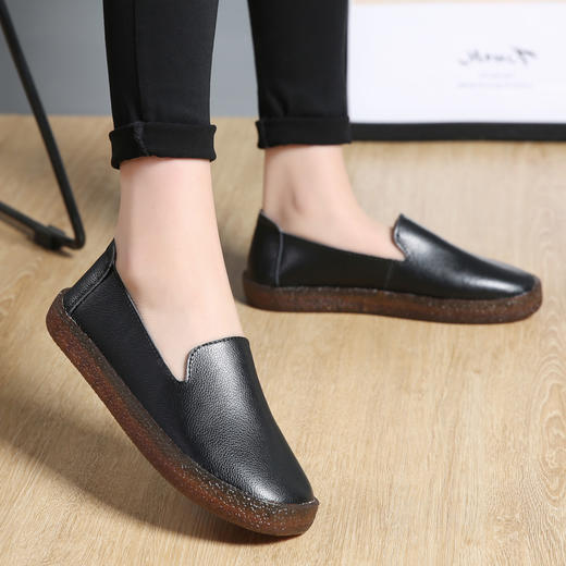 春季真皮圆头平底休闲女士舒适单鞋202 商品图4