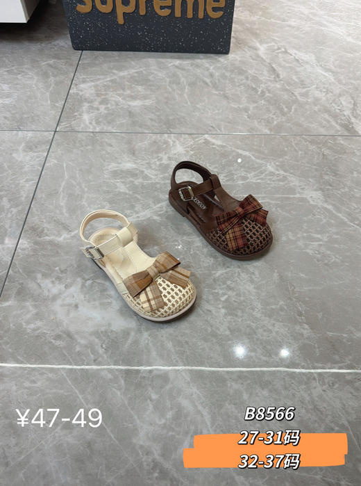 新款半凉鞋方口B8566  27-31 32-37码 商品图0