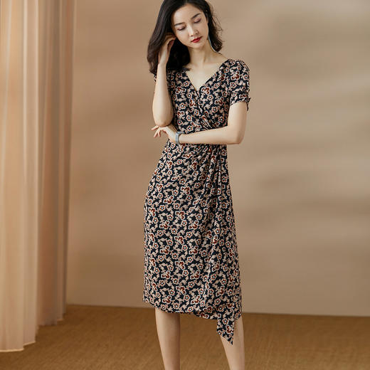 芳外 夏装新款气质复古碎花裙系带修身侧开叉V领连衣裙2546 商品图1